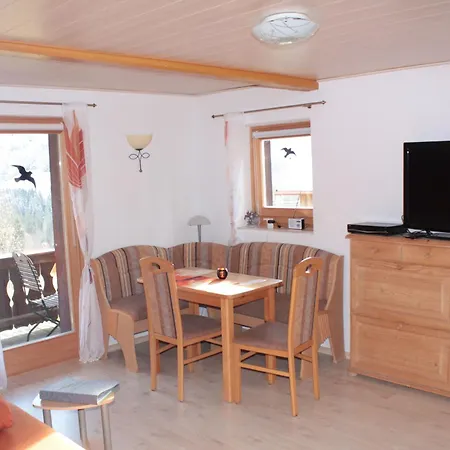 Haus Illmau Διαμέρισμα *